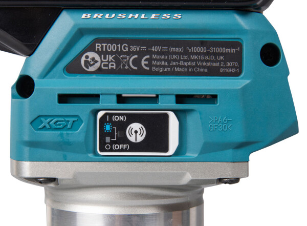 MAKITA RT001G - Akku-Multifunktionsfräse (40V | XGT | bürstenloser Motor | Frästiefe max. 35mm | LED